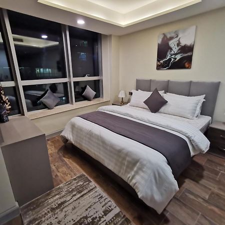 Centaurus Apartments Исламабад Экстерьер фото