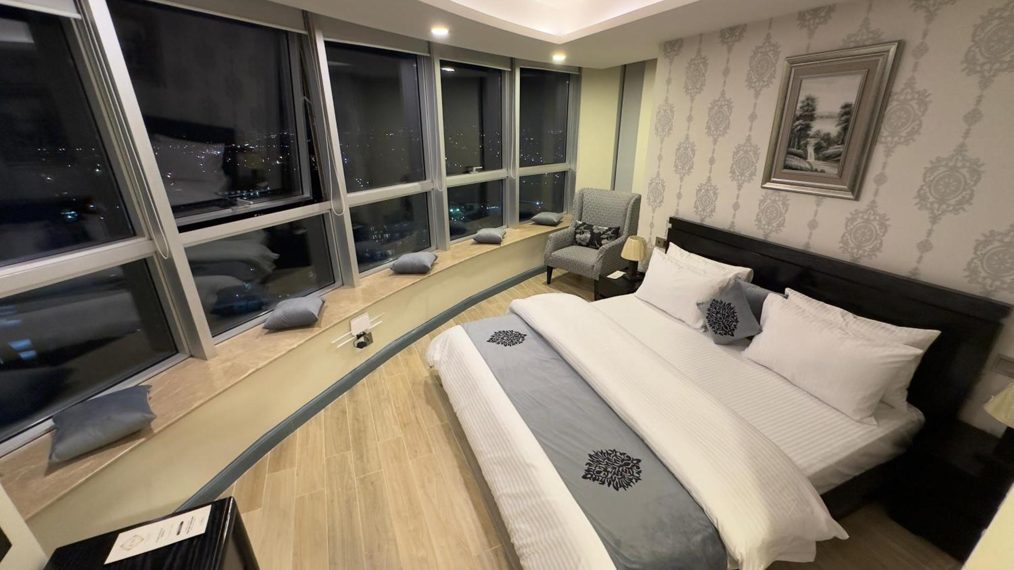 Centaurus Apartments Исламабад Экстерьер фото