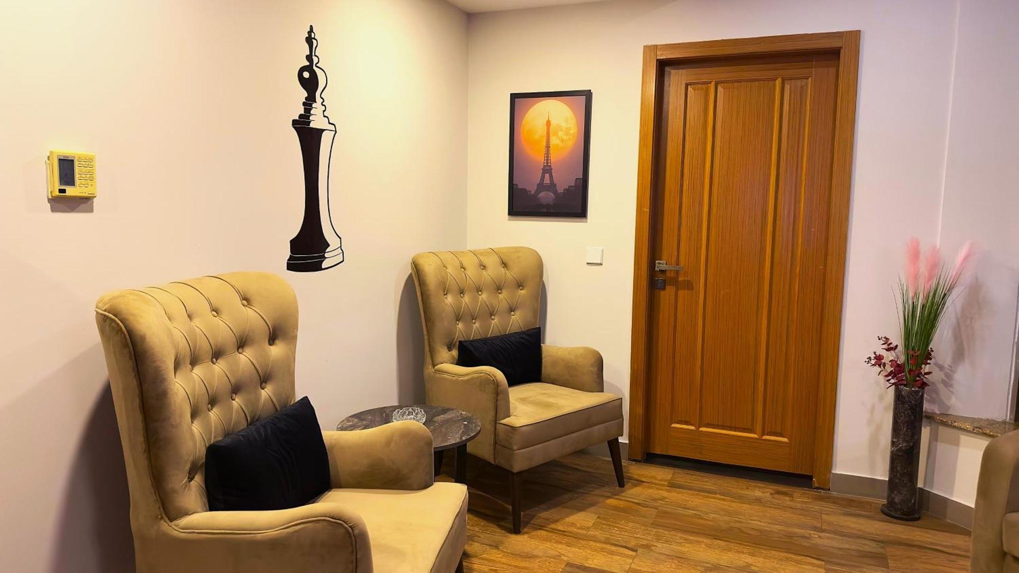 Centaurus Apartments Исламабад Экстерьер фото